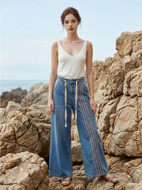 New POL Wide-Leg Embroidered Side-Stripe Jeans - Blue